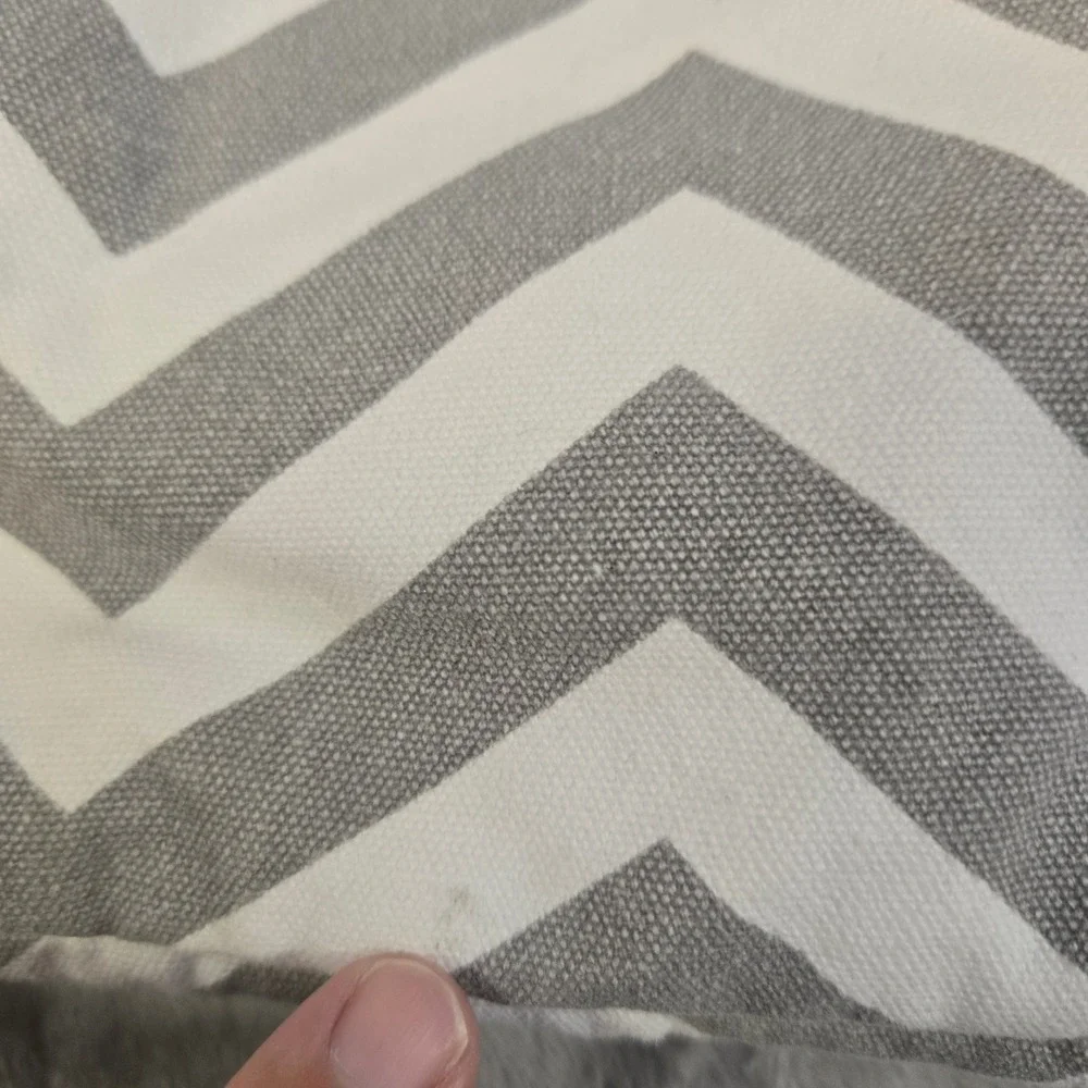 Baby K'tan Smart Gear Diaper Bag Grey White Chevron Canvas Messenger Crossbody